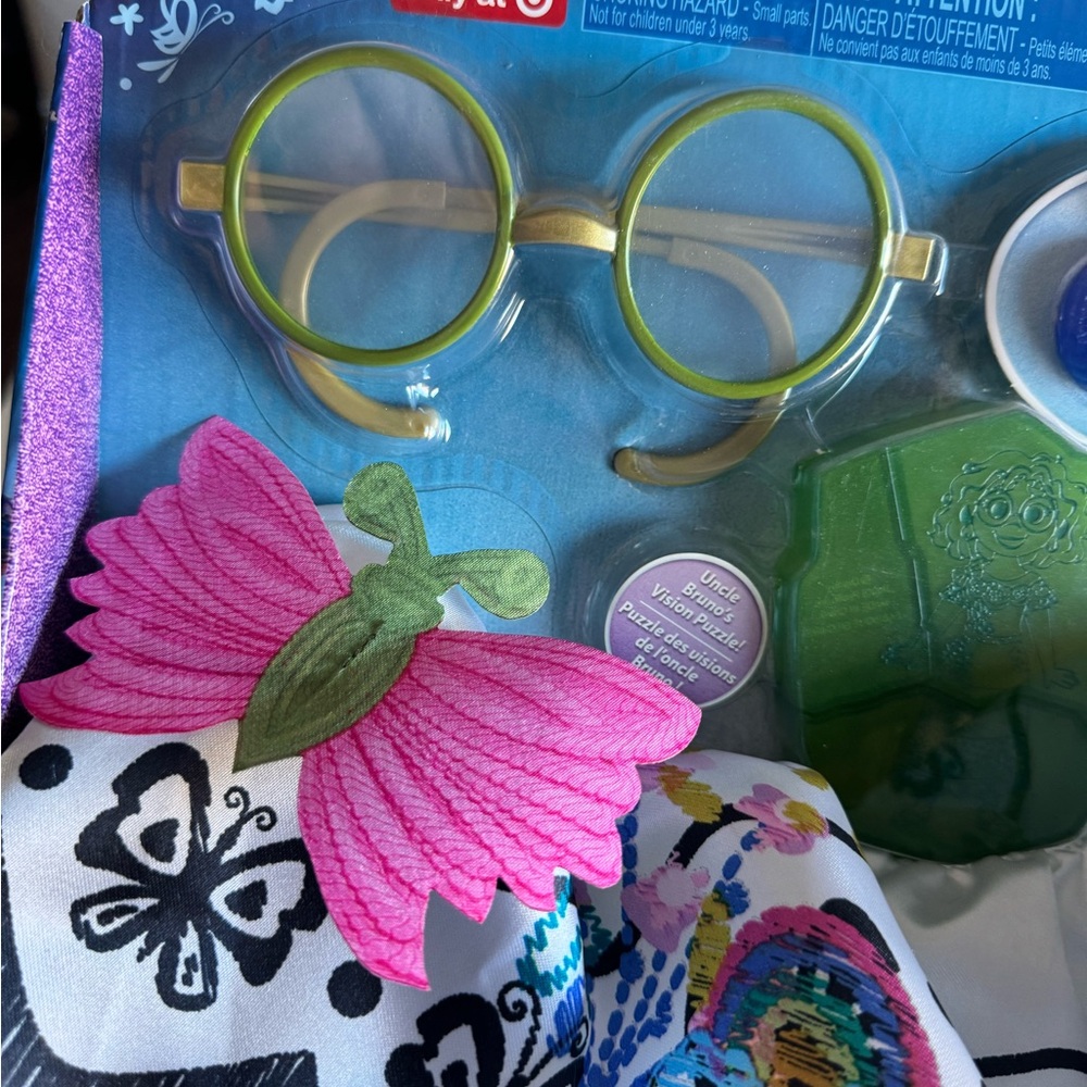 Disney Encanto Mirabel Doll Accessories Set